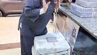 سعر وجودة وشياكه يبقى هتنورينا