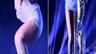 Addison Raes Very Sexy Show Drives Fans Wild on H