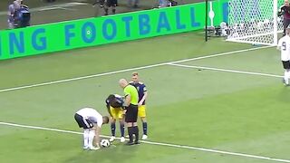 Toni Krooss game winning free kick Germany vs Sweden