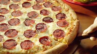 Pizza slice chile