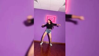 Indian Girl Harshita Mamtani Dance 15