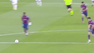 Toni Kroos Long Passes