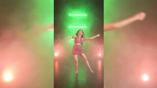 Indian Girl Krupa Waghela Dance 12