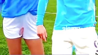 Celine Dept Tidak Bisa Melakukan Selebrasi Ini !