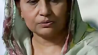 ماں باپ کو تنگ