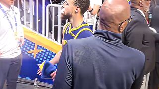 Curry Making It Look Too Easy
