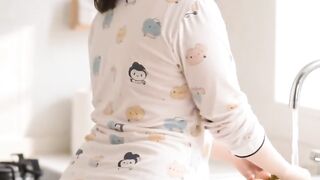 My wife just woke up and immediately cooked for me.