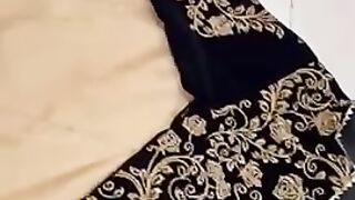 Valvet koti Tilla Embroidered  Kattan silk Maxi