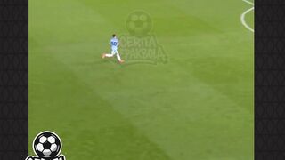 Cungkilan manis dari Falcao