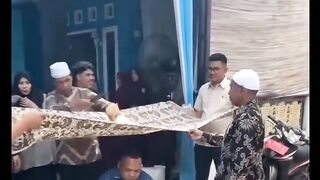 Gabung untuk mendapatkan info terkini seputar insiden 3