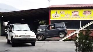 Car attraction