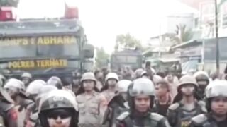 Ricuh di Aksi Mahasiswa Ternate