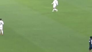 When Tchouaméni remembers hes a centre-back 2