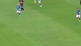 Rafael Leão run from his own half