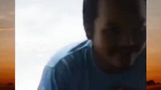 ayahnya kemana.