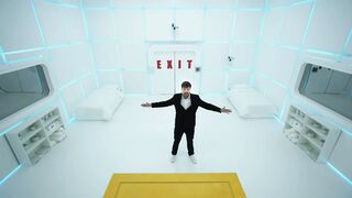 Survive 100 Days Trapped Win