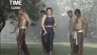 Pakistani Stage Girl Nargis Dance
