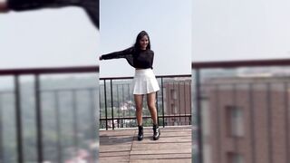 Indian Girl Chavi Jain Dance 17