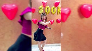 Indian Girl Ishika Singh Dance 20