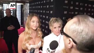 Sydney Sweeney deflects question about American Eagle jeans