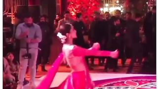 Nice dance song