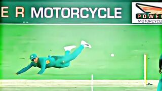 Excellent runout in cricket match
