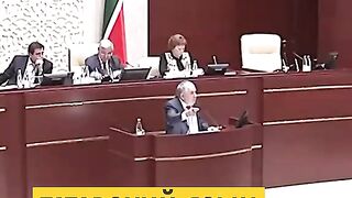 ОГРАНИЧАВАТ ИЗУЧАВАНЕТО НА ТАТАРСКИ ЕЗИК В ТАТАРСТАН