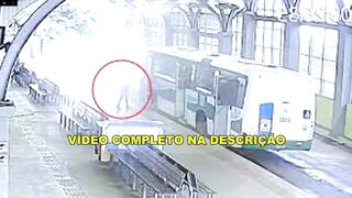 COMPLETO ÔNIBUS] MENINA NO ÔNIBUS CASCAVEL 5X1 BRASIL