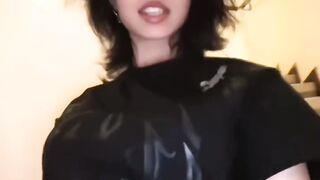 dhhgjh