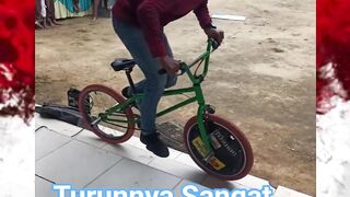 Atraksi Sepeda BMX