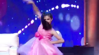 Indian Girl Deepali Likhar Dance