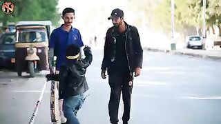 Funny prank....بدمعاشی
