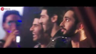 Sharabi - Lyrical | Pyaar Ka Punchnama 2 | Kartik Aaryan, Omkar K, Sunny S| Sharib Toshi, Raja Hasan