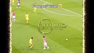 Fabregas asist indah tuk Walcott