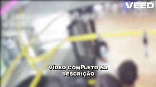[VIDEO] DA MENINA COM 5 MENINOS 5X1 NO ÔNIBUS VÍDEO MENINA 5X1 ONIBUS CASCAVEL