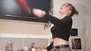 This is what happens if you pose too much when cooking.