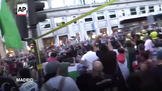 Pro-Palestinian protesters interrupt final stage of Spanish Vuelta cycling