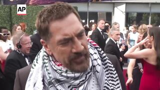 Javier Bardem wears a keffiyeh to the 2025 Emmys- Free Palestine.mp4