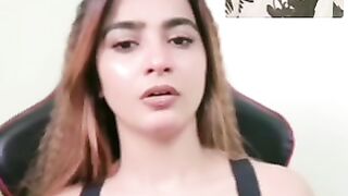 Open live items Hot girls dill roba Tu Meri sirf meri hogi