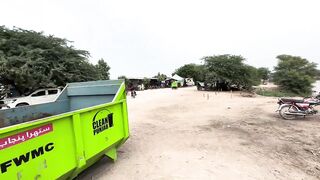 Sara Khandan Be Ghar Ho Gaya Log Khule Aasman Ke Neche Rehne Per Majboor  Village Life And Flood(720PHD).mp4