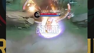 Dewa United VS Geek