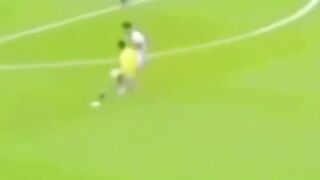 Learn Simple Football From Sergio Busquets - footballtips