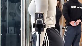 From Wallflower to Warrior Your Ultimate Gym Girl Glow-Up Plan!