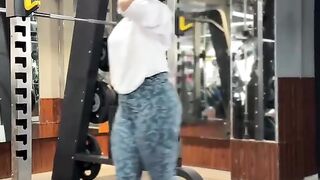 Ditch the Doubt 5 Gym Girl Hacks to Own the Weight Room Like a Queen!