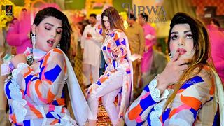 Aksar Iss Duniya Mein , Urwa Khan Birthday Party Dance Performance on Bollywood Song 2025 SK