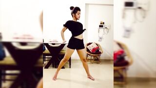 Indian Girl Ekta Sharma Dance 19
