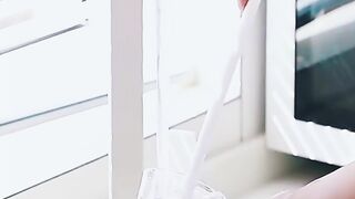 The Best Brushes for Your Glass Bottles