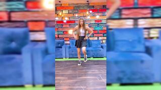 Indian Girl Ishika Singh Dance