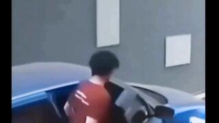 Selalu waspada dan berhati-hati di manapun kalian berada