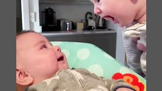 bayi kembar imut lucu